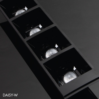 LEDiL DAISY-W for office lighting