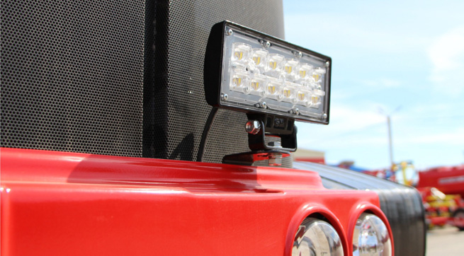 LEDiL STRADA-IP-2X6 optics used in GM TRAC LED headlight