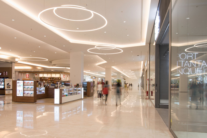 LEDiL LENA reflectors used in retail lighting